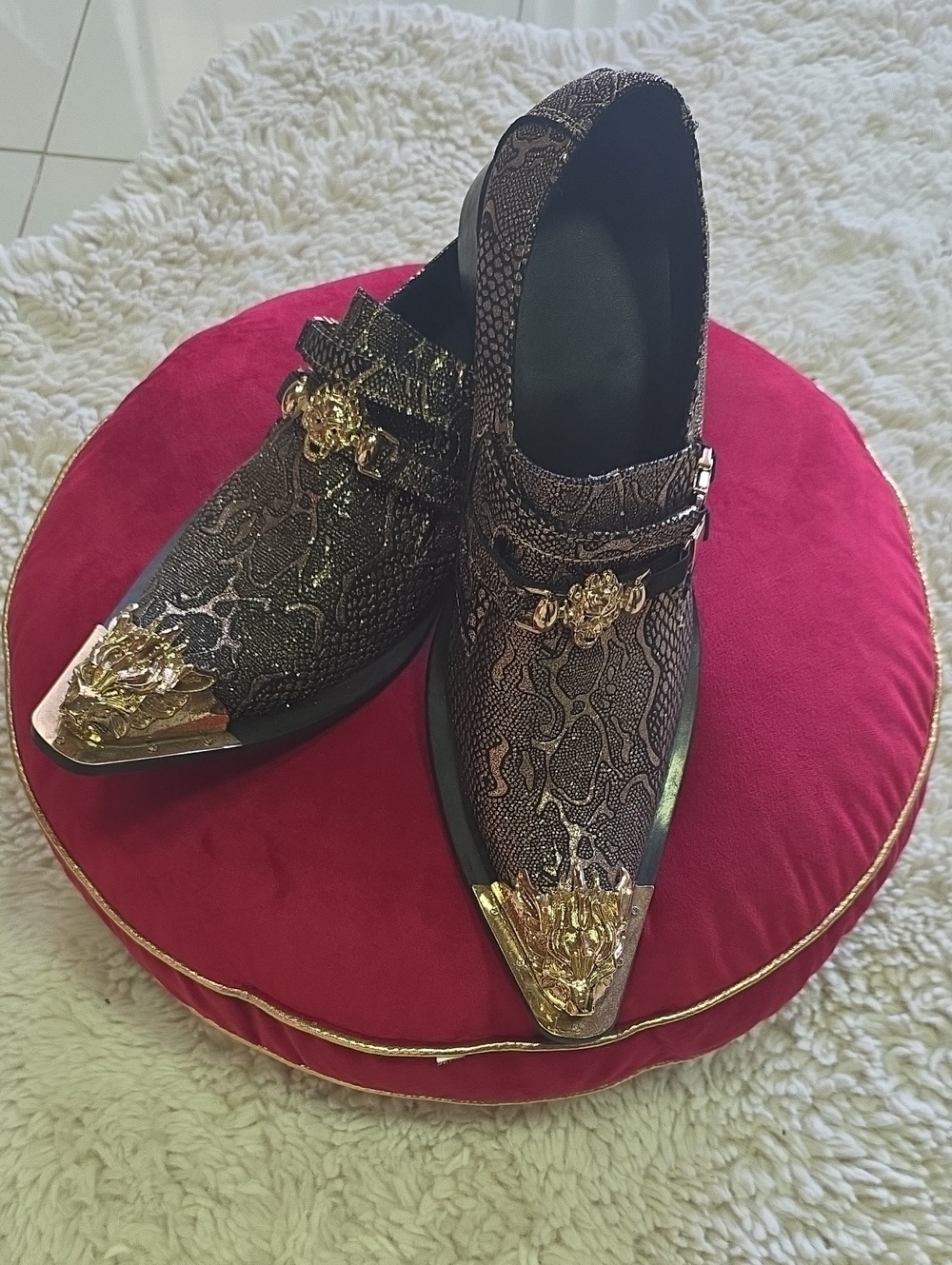 Gold-Embellished Brown Snake-Print Pointed Loafers